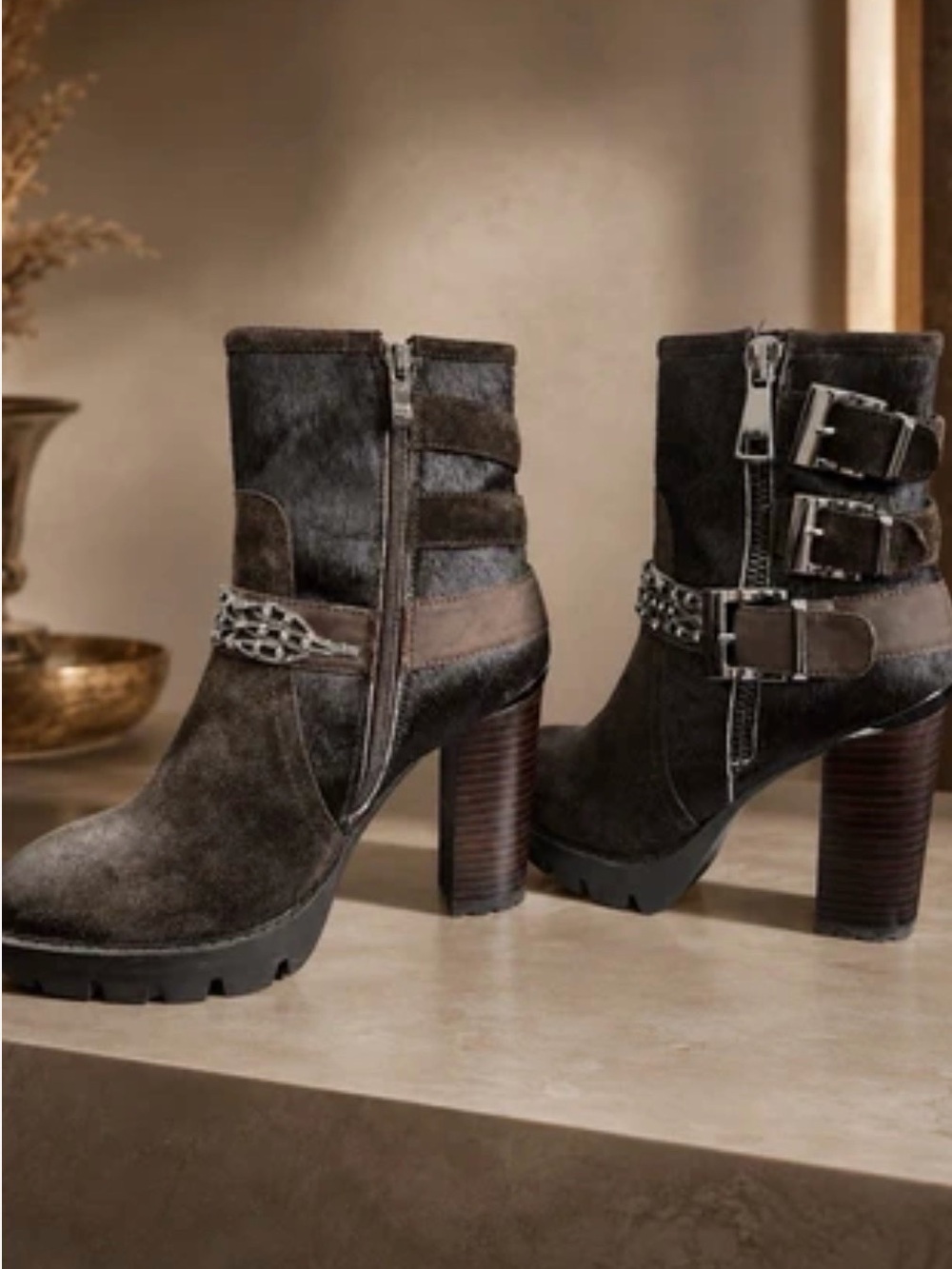 Alma en Pena Brown Leather Calfskin Rhinestone Ankle Boots EU 37 US 6.5